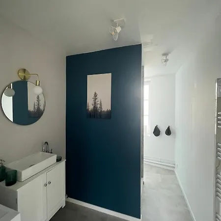 Appartement Studio Carnot - Proche Docks 76, Kindarena Et Centre De Rouen - Stationnement Gratuit - Netflix - Wifi Deville-les-Rouen